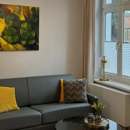 Stadt-idyll Im Zentrum Apartament